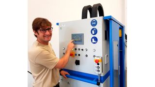 Der Werkstoff- und Windkraft-Experte Olav Davis hat vor wenigen Tagen die Leitung des neuen F.E.D. Zentrums von Anlagenbauer Tartler übernommen. Damit gewinnt das hessische Unternehmen einen der klügsten Köpfe der Branche für seine Entwicklungsarbeit auf dem Gebiet der Kunstharz-Misch- und Dosiertechnik, wie Tartler berichtet. (Tartler)