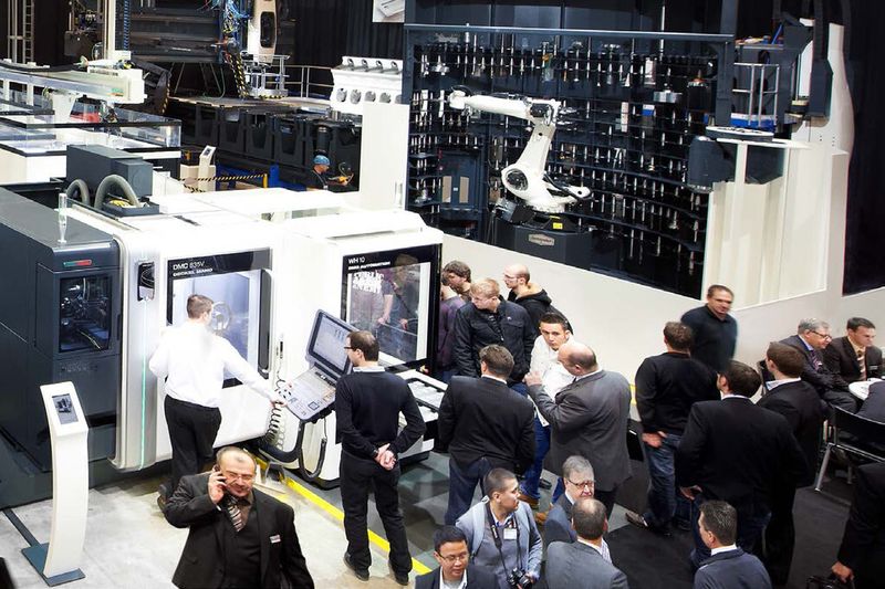 In der Automation-Area zeigte Gildemeister kundenspezifische Systeme für die Serienfertigung. (Bild: Gildemeister)