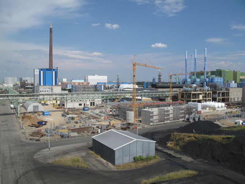 Übersicht über das Hauptbaustellenfeld der Membran-Elektrolyse am 23. Juli 2013. (Bild: Akzo Nobel)