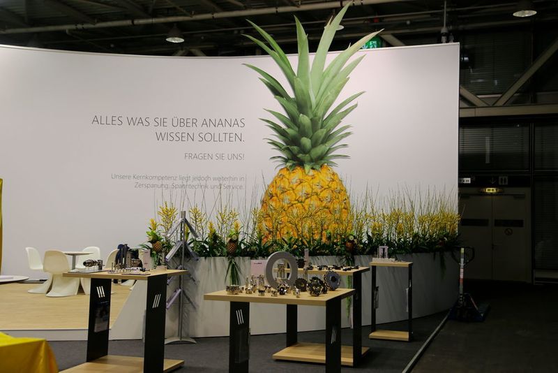 Un slogan sorti de terre depuis peu. Et pourtant ça marche tout le monde aura compris qu'il s'agit des outils Dihawag. (JR Gonthier)