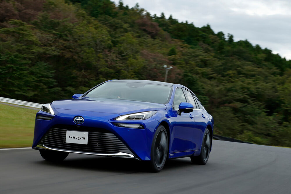 Toyota mirai 2