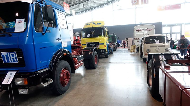 So richtig integriert in die Messe kam einem die Nutzfahrzeugbereich nicht wirklich vor. (Bild: Dominsky –  »kfz-betrieb«)