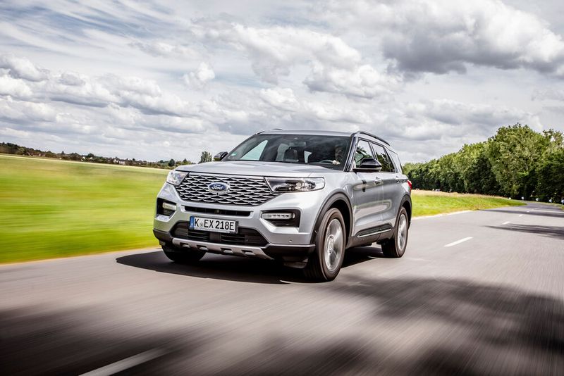 Der Ford Explorer kommt auch nach Europa, pure amerikanische Größe inbegriffen. (Bild: Bernard Rouffignac/Ford)