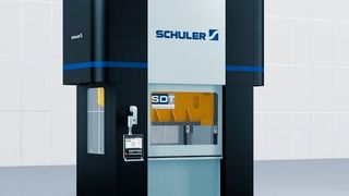 Der Doppelpleuel-Stanzautomat MSP 200 ergänzt die Fertigung bei Vogt & Käfer in Esslingen. (Schuler)