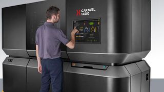 Der 3D-Drucker Carmel 1400 mit dem Nanoparticle-Jetting-Verfahren von Xjet. (Xjet)