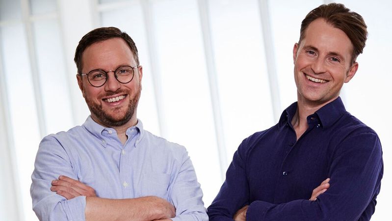 Philipp (l.) und Felix Kroschke führen gemeinsam die Geschäfte der Kroschke-Gruppe. (Bild:  Kroschke-Gruppe)