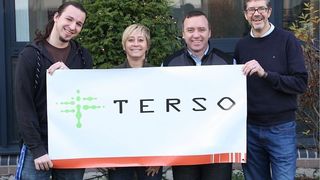 Das Gründungsteam der Terso GmbH: (v.l.n.r.) Daniel Ege (Produktionstechniker, Terso GmbH), Anette Schwenzer (Prokuristin, Terso GmbH), Joe Pleshek (President & CEO Terso Solutions, Inc.; Geschäftsführer, Terso GmbH) und Peter Quick (Geschäftsführer, Promega GmbH).  (Bild: Promega)