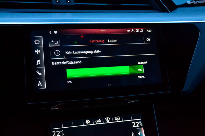 … der Audi E-Tron trotz 100 Prozent geladener Batterie nie spendiert. (Michel/»kfz-betrieb«)