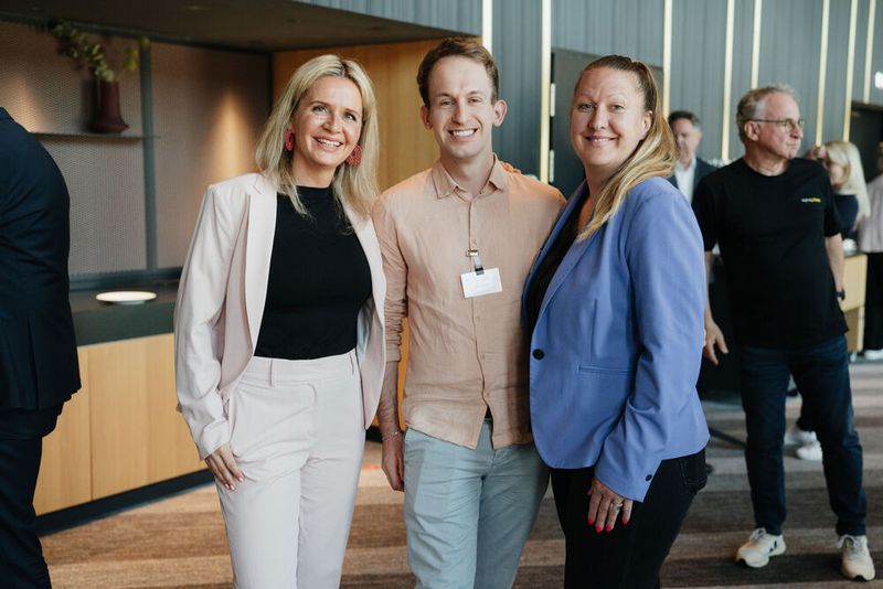 Zwei Tage intensiver Gespräche gehen zu Ende: Janine Werner (Landeskoordinatorin RegMo RLP), Jan Klumb (Stadt Wiesbaden) und Martina Nolte (Stadt Mönchengladbach). (©Manuel Emme Fotografie)