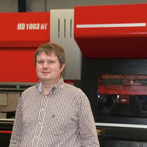 „Die Amada-Maschinen laufen stabil und prozesssicher“, sagt Marcus Dreeskornfeld, geschäftsführender Gesellschafter der Heinz Dreeskornfeld GmbH & Co. KG.(Bild:  Itasse)