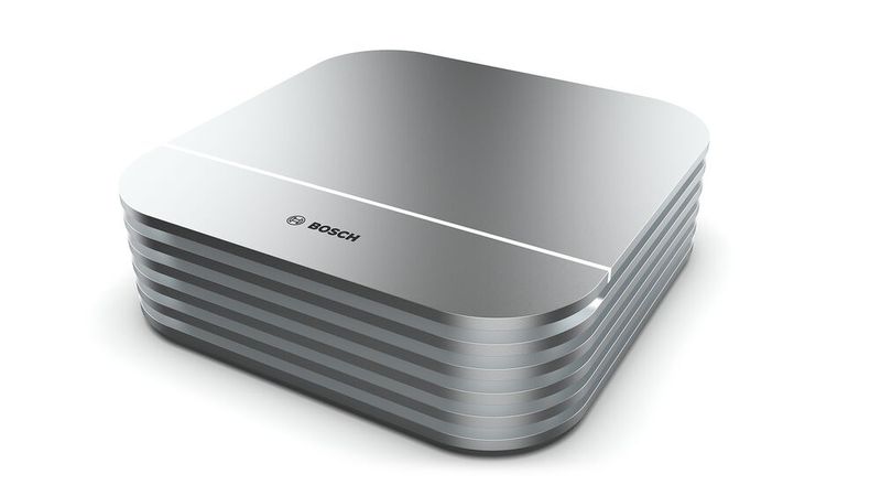 Bosch hat ein Steuergerät entwickelt, bei dem Infotainment- und Fahrerassitenzfunktionen auf einem Chip bearbeitet werden. (Bild: Robert Bosch)