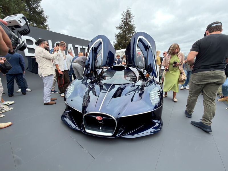 Der Destrier ist das dritte Einzelstück aus Bugattis neuem Solitaire-Programm und basiert auf dem Bugatti Bolide. (Bild: Benjamin Bessinger/SP-X)