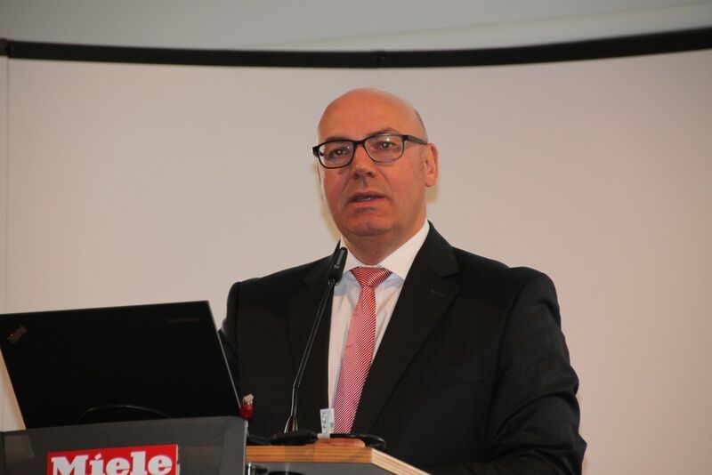 Dr. Ing. Raimund Klinkner, Vorsitzender Aufsichtsrat DMG Mori und Geschäftsführender Gesellschafter von IMX, referierte auf dem Innovationsdialog zum Thema 