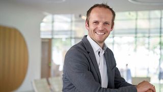 Dr. Paul Walach rückt in die Geschäftsführerposition bei Reifenhäuser-Cast-Sheet-Coating vor. Er ist promovierter Maschinenbauingenieur und bereits seit sieben Jahren bei der Reifenhäuser-Gruppe tätig. (Reifenhäuser)