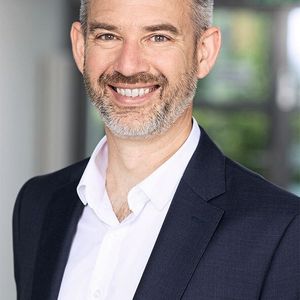 Thierry Bieber ist als Industry Segment Manager bei der HMS Industrial Networks GmbH tätig. (Bild:  HMS)