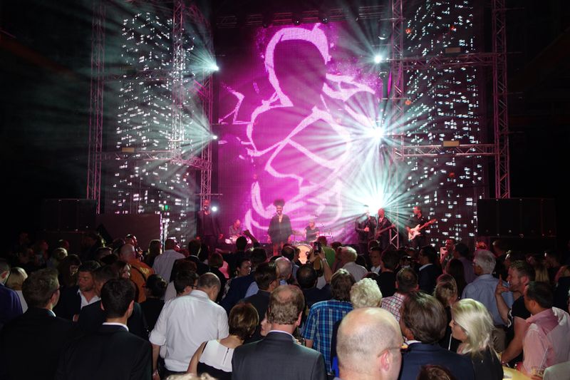 Im Zenit tobte zur später Stunde der Bär. (Bild: IT-BUSINESS)