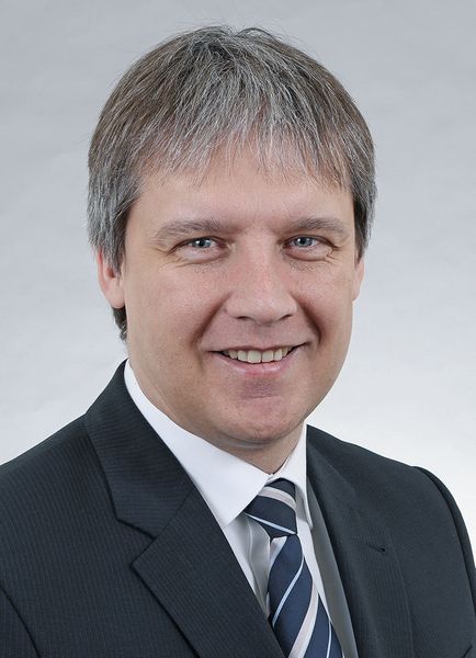 „Abhängig von der bestellten Stahlgüte garantiert die Salzgitter Flachstahl bei den Xpand-Güten dem Anwender deutlich höhere Lochaufweitungswerte als vergleichbare Wettbewerber“, sagt Frank Heidelberger, Leiter Marketing der Salzgitter Flachstahl GmbH. (Bild: Salzgitter)