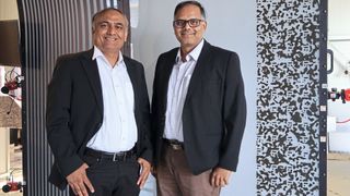 Gründeten gemeinsam zwei Unternehmen in Deutschland: Dhruv Kasavala (links) und Sarma Aryasomayajula. (Bild: Diehl – VCG)