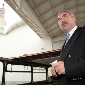 „Die Architektur stellt eine gelungene Symbiose aus Funktionalität und Ästhetik dar. So wird Hamburg als Messestandort für Aussteller und Besucher noch attraktiver“, freut sich Messechef Bernd Aufderheide.
