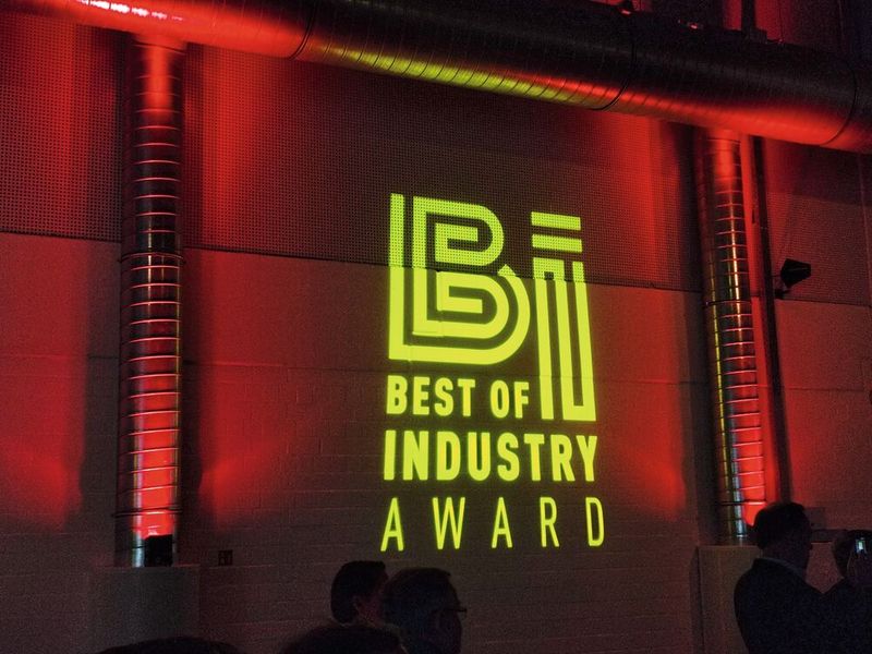 Und dann war es soweit: Nach einer fünfmonatigen Abstimmungsphase und etwa 25.000 abgegebenen Stimmen standen die Sieger fest.... (Bild: PROCESS/Stephan)