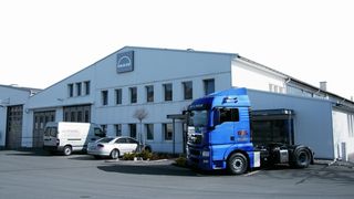 Die Robert Tröger KG im oberpfälzischen Hof  kümmert sich schon seit 120 Jahren und vier Generationen um die Belange ihrer Kunden. Fotos: Reiff (Archiv: Vogel Business Media)