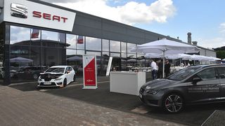 In Saarbrücken hat die Scherer-Gruppe ihr fünftes Seat-Autohaus eröffnet. (Foto: Seat)