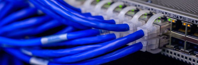 Obwohl kabellose Verbindungen immer leistungsfähiger werden, sind physische Verbindungen via Ethernet nicht wegzudenken. Ihr Hauptvorteil: Eine kabelgebundene Verbindung bietet enorme Stabilität.(Bild:  gemeinfrei // Pexels)