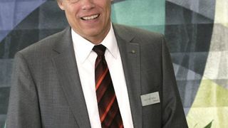 Klaus Jürgen Gerdum, Vorsitzender der ETSA und Geschäftsführer Kunden und Organisation der Mewa Textil-Service AG & Co. Management OHG, sieht unter anderem in Businesskleidung ein neues, noch sehr ausbaufähiges Geschäftsfeld. Bilder: Mewa (Archiv: Vogel Business Media)