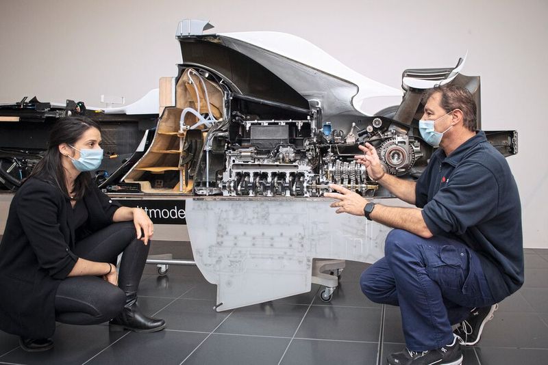 G. Hoffmann, Stichwort Rennmotoren: «Durch die kompakte Bauweise und die hohe Leistungsdichte ergeben sich erheblich bessere Wirkungsgrade.» (Bild: Thomas Entzeroth)