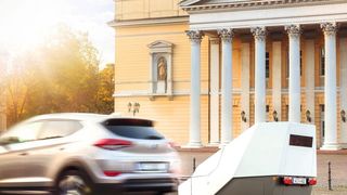 Weniger Verkehr verleitet so manchen Autofahrer offenbar zum Spiel mit dem Gaspedal: Der Bundesverband Verkehrssicherheitstechnik fordert vor dem Hintergrund der Corona-Krise verstärkt Geschwindigkeitskontrollen. (Bild: Vitronic)