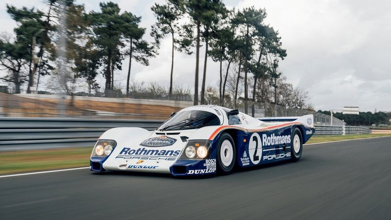 1985er Porsche 962 (Schätzwert: sechs bis neun Millionen Euro). (Bild: Autoren-Union Mobilität/RM Sotheby's)