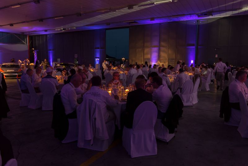 Der Eventtag endete im Helihangar. (Comteam)