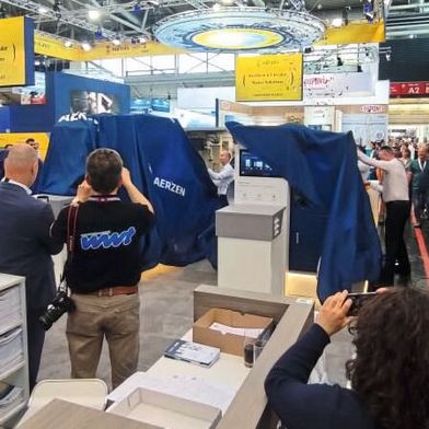 Auf der Leitmesse der Umwelttechnik lässt sich Aerzen nicht lumpen: Neue Verdichter und Gebläse sowie komplette Systemlösungen adressieren die aktuellen Herausforderungen der Branche. (Bild: PROCESS/Stephan)
