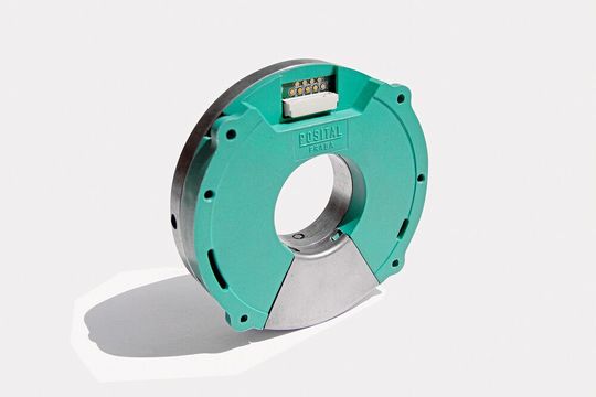 Das Hollow-Shaft-Kit ist nicht nur schlank, sondern bietet als Besonderheit energieautarke Multiturn-Fähigkeit. Das Hollow-Shaft-Kit ist nicht nur schlank, sondern bietet als Besonderheit energieautarke Multiturn-Fähigkeit.