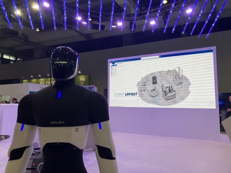 Gleichzeitig können Prozesse im laufenden Betrieb angepasst werden, ohne dabei die Produktion zu unterbrechen. (Bild: M. Zwettler/VCG)