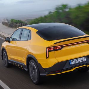 Der U6 ist das zweite Modell von Aiways auf dem deutschen Markt und ist gewissermaßen die Coupé-Variante des U5.(Bild:  Aiways)