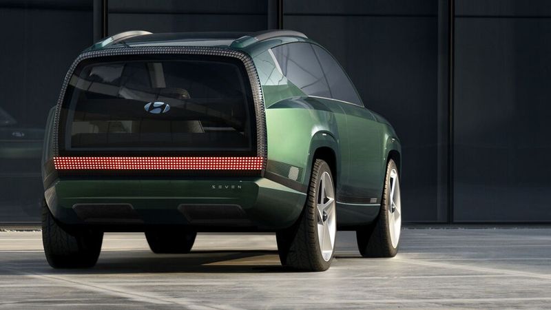 Das Konzeptfahrzeug basiert auf der E-GMP-Plattform des Hyundai-Kia-Konzerns und soll eine Reichweite von bis zu 480 Kilometern ermöglichen. (Bild: Hyundai)