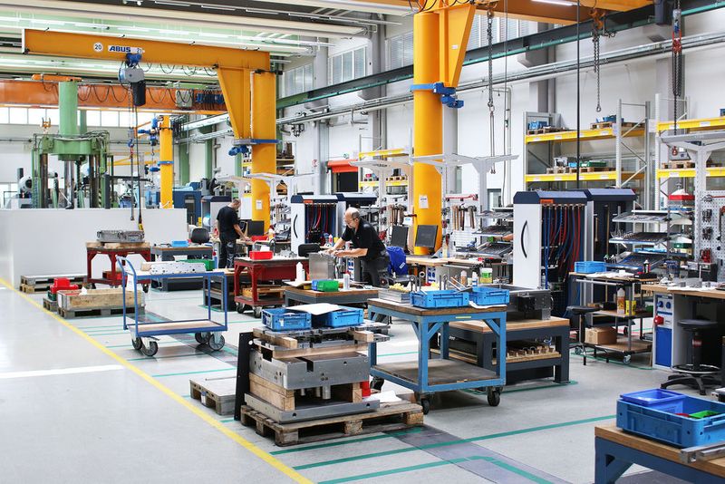 A tour around the facilities at Hofmann Innovation Group in Lichtenfels, Germany; a highly automated and standardised tool and mould making factory. (wortundform)
