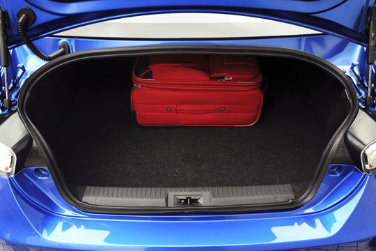 Platz fürs kleine Marschgepäck. (Foto: Subaru)