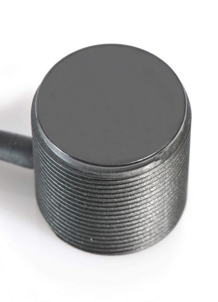 Der „nackte“ kapazitive Näherungsschalter  der BERNSTEIN AG im Teach-in-1 und Teach-in-2-Modus. (Archiv: Vogel Business Media)