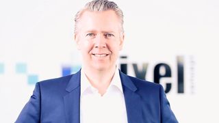 Torben Ullmann, Geschäftsführer von Pixelconcept: „Erfreulich ist der positive Trend, dass die meisten Autohäuser die geringere Nachfrage für eine bessere Reaktionszeit und Erreichbarkeit nutzen.“ (Bild: Pixelconcept)