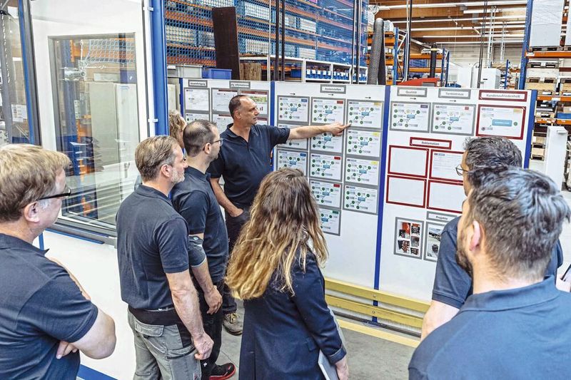 Die Mitarbeiter waren von Anfang an mit im Boot. Anders wäre eine so umfangreiche Umstellung in diesem Tempo nicht möglich gewesen, glaubt Tim Ungerer. (Bild: Trumpf)