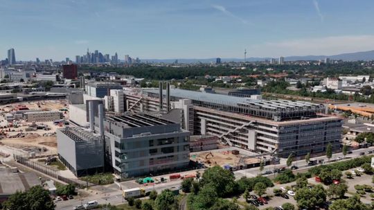 So sieht der Baustellenfortschritt des Digital Park Fechenheim aktuell aus.(Bild:  Digital Realty)