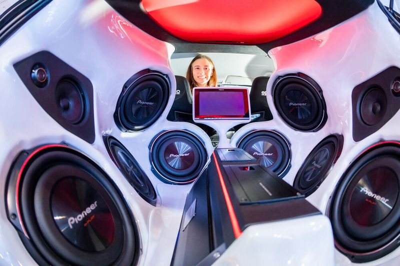 Volle Dröhnung: Boxen für den richtigen Sound sind wichtiger Bestandteil der Essen Motor Show. (Messe Essen)
