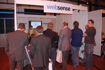 Reger Andrang in den Boxen der Hersteller (Archiv: Vogel Business Media)