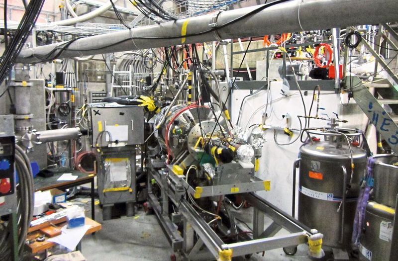 Teile der Vorrichtung für den Myonenstrahl am PSI (Bild: Crema Collaboration)