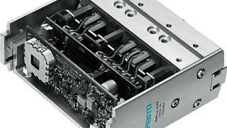 Der servopneumatische Proportionalgreifer HGPPI mit autarken Greifbacken eignet sich für individuelle Lösungen. (Archiv: Vogel Business Media)