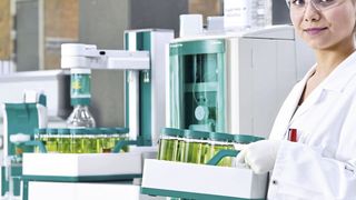 Titric flex, ein vollautomatisches System zur umfassenden Wasseranalyse (Metrohm)