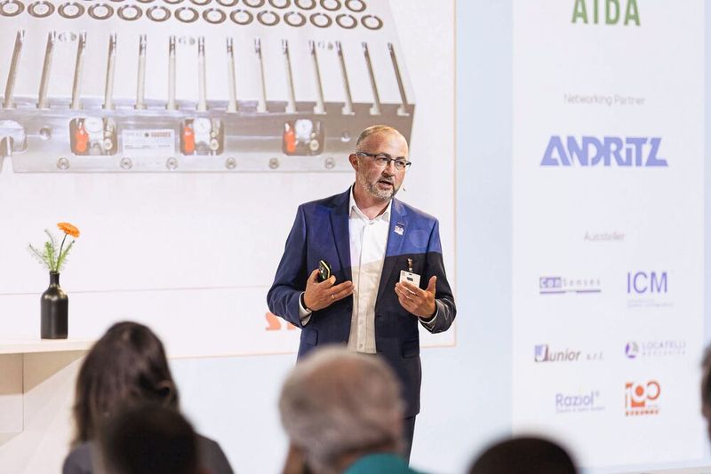 Impressionen der Fachtagung „Mehr Effizienz im Presswerk“ 2025 in Würzburg. (Bild: Stefan Bausewein)