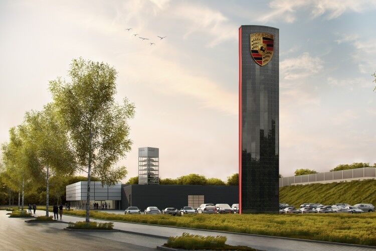Ein 25 Meter hoher Pylon setzt einen architektonischen Akzent beim Neubau des Porsche-Zentrums Berlin Adlershof. Dabei handelt es sich um eine Solaranlage, die 30.000 Kilowattstunden Strom im Jahr erzeugt. (Foto: Porsche)